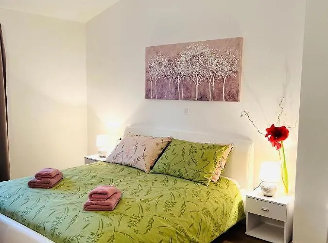 Daire 3 With Shared Pool, Peaceful Location